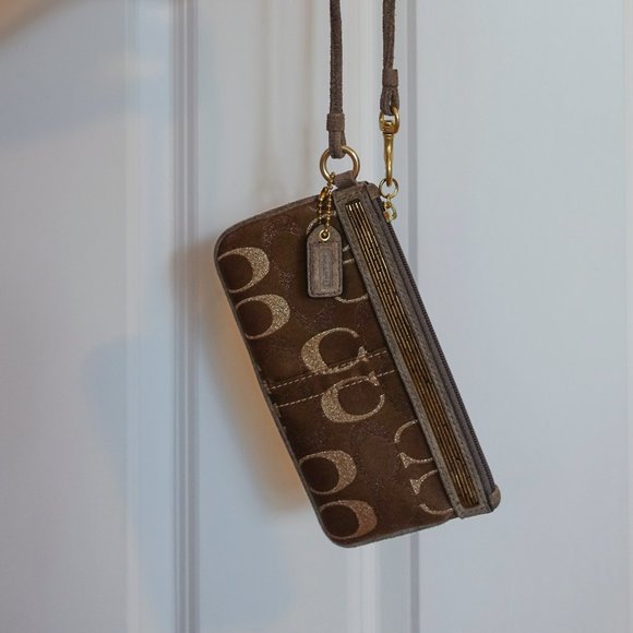 Y2K Coach Brown Jacquard Wristlet